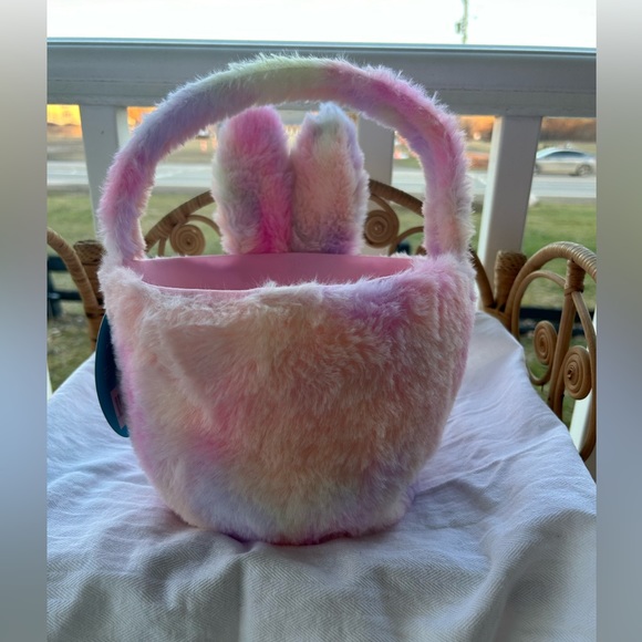 🐥Tie Dye PEEPS Easter Treat Basket New With Tag - Picture 3 of 10